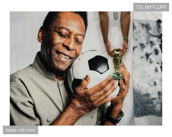 贝肯鲍尔遗产持续塑造现代足球格局，引发业界深度讨论