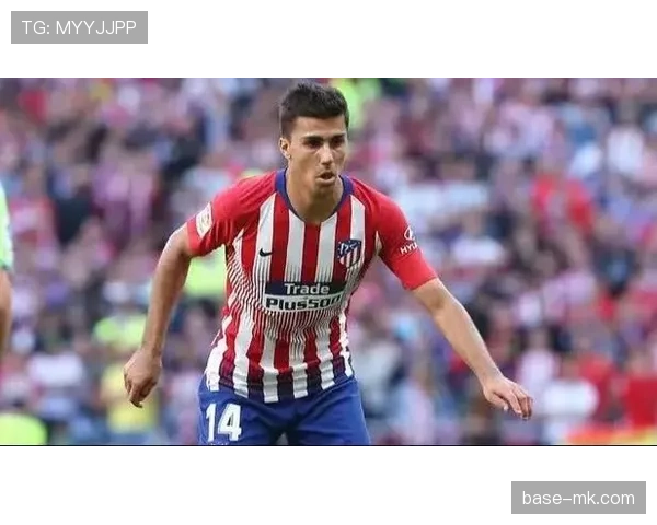 赖斯与顶级后腰对比：谁是世界第一？