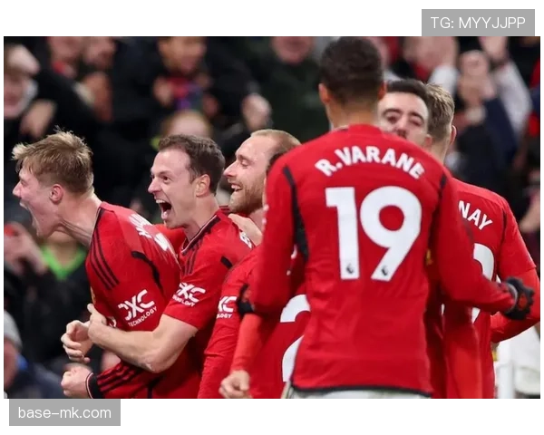 曼联进攻组织混乱问题已在近期比赛中显现，对球队赛季表现造成影响