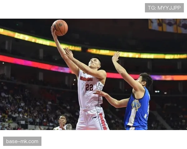 马布里突破造杀伤提升北京队关键时刻得分效率